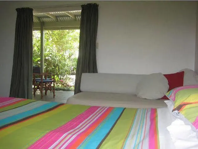 Baystay Bed And Breakfast Hotel Byron Bay